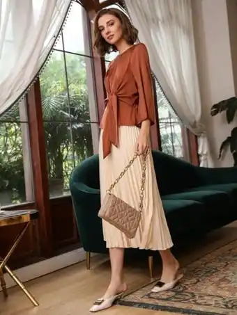 SHEIN Motf premium top sedoso de manga campana con cinturón oferta