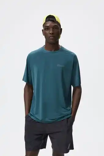 ZARA Camiseta entrenamiento texto oferta