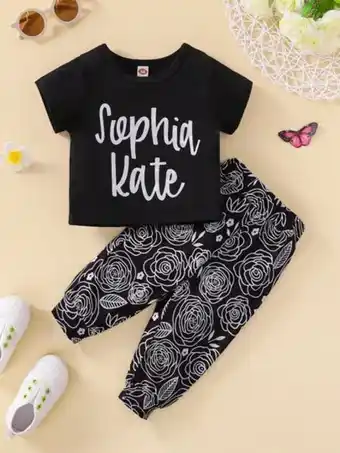 Bebé con estampado de letra camiseta & con estampado floral pantalones deportivos