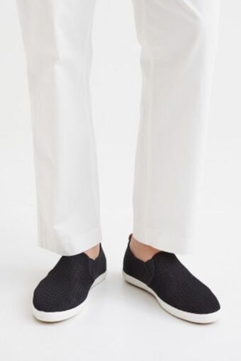 H&M Tenis oferta