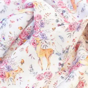 Telas Junco Karma estampado | venados y rosas oferta