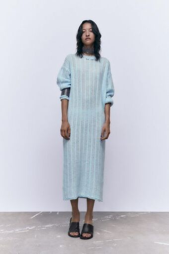 ZARA Vestido punto midi oferta