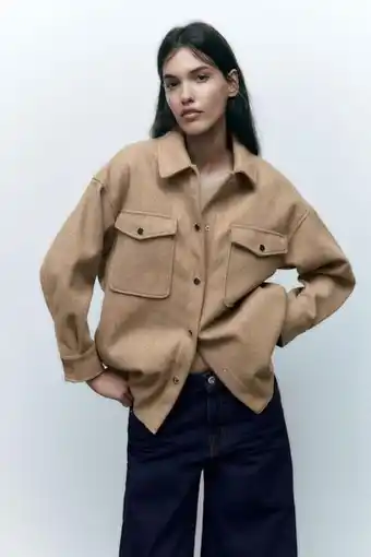 ZARA Sobrecamisa soft botones oferta