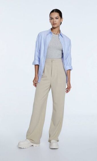 Stradivarius Pantalón wide leg oferta