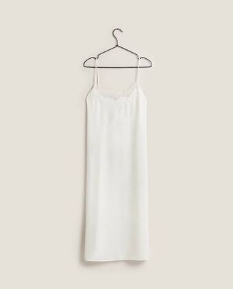 ZARA HOME Camisón satén blonda oferta