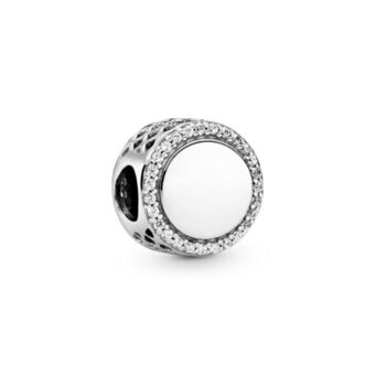 Charm redondo plateado