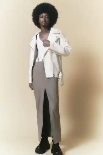 ZARA Cazadora oversize efecto piel oferta