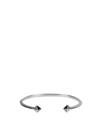 Pulsera ajustable con baño de plata.