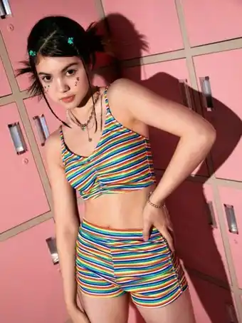 SHEIN Chicas adolescentes bañador bikini de rayas de colores fruncido oferta