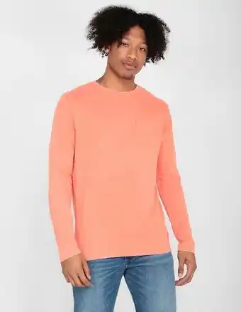Playera gap cuello redondo estampado jaspeado para hombre