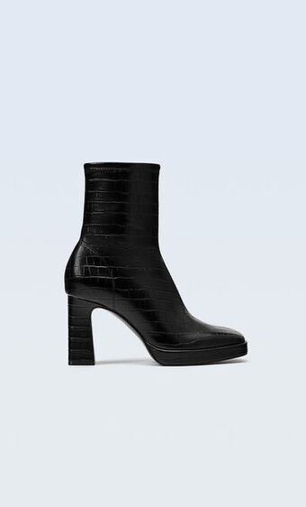 Stradivarius Botines tacón print oferta