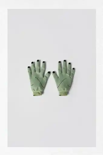 ZARA Kids/ guantes disfraz frankenstein oferta