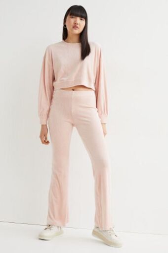 H&M Leggings acampanados de velour oferta