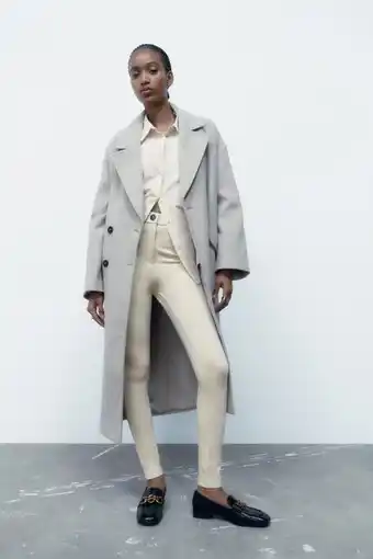 ZARA Leggings botón metálico oferta