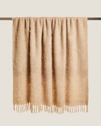 ZARA HOME Manta lana cardada oferta