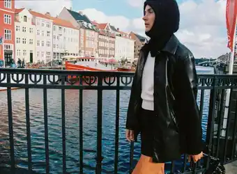 ZARA Sobrecamisa cinturón efecto piel oferta