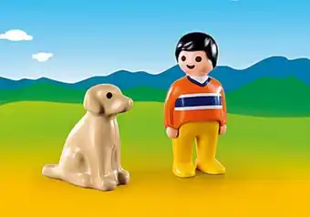 9256 1.2.3 hombre con perro