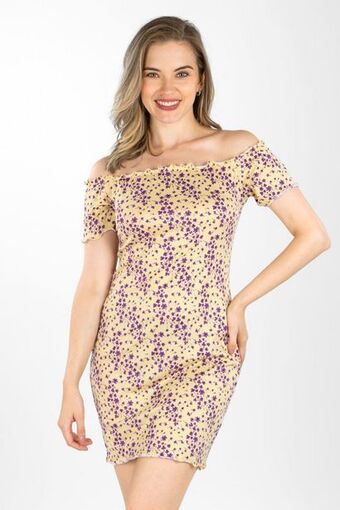 Santory Vestido corto con flores manga corta oferta