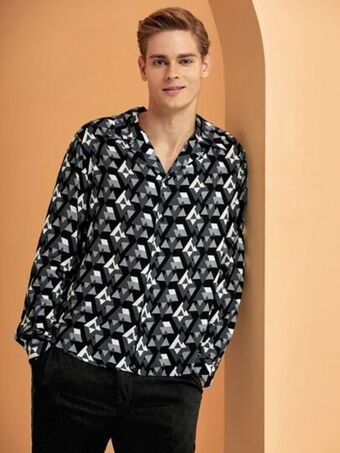 SHEIN Shein hombres camisa con estampado geométrico oferta