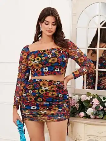 SHEIN Shein con estampado floral corto de malla top & con cordón falda oferta