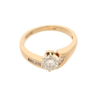 Nacional Monte de Piedad Anillo ondulado con diamantes en oro amarillo 14 kilates. oferta