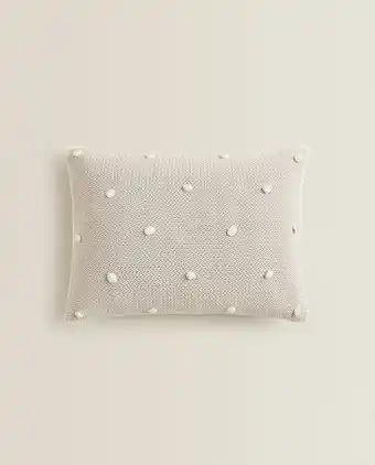 ZARA HOME Funda de cojín crochet pompones oferta
