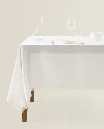 ZARA HOME Mantel lino bordado oferta