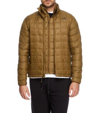 Palacio de Hierro Chamarra deportiva hombre oferta