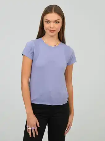 Playera lila glow