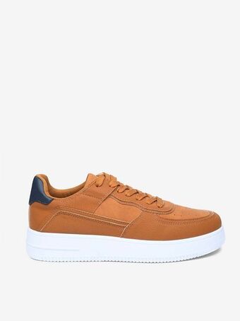 Cuidado con el Perro Tenis para hombre oferta