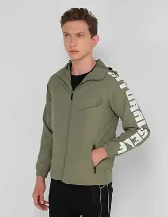 Suburbia Chamarra non stop con capucha para hombre oferta