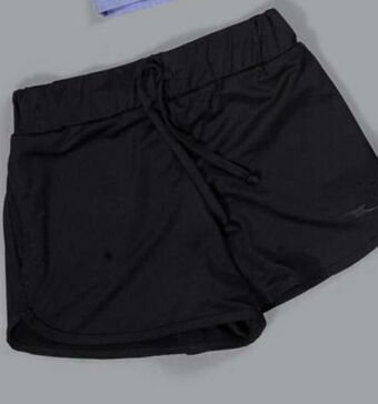 Woolworth Short oferta