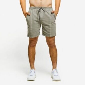 Short deportivo caballero