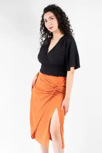 Santory Falda lisa midi con nudo oferta