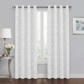 Bed Bath & Beyond Cortina blackout de poliéster quinn geo con ojales 2.13 m color plata oferta