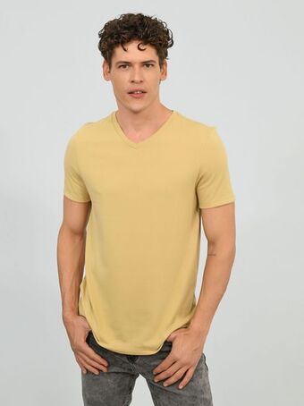Cuidado con el Perro Playera básica cuello v oferta