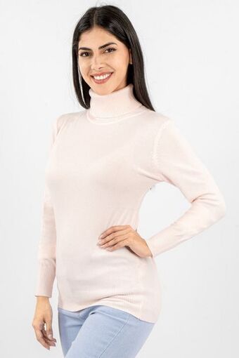 Suéter liso cerrado cuello alto