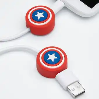 Capitán américa come cable