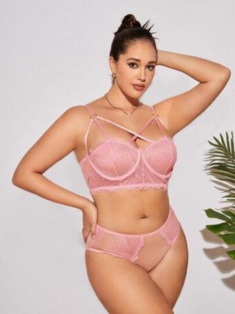 SHEIN Set de lencería con encaje floral con aro oferta