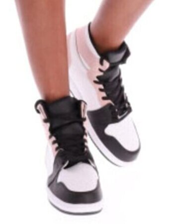 Woolworth Tenis oferta