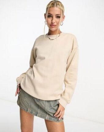 ASOS Heartbreak sweatshirt in natural oferta