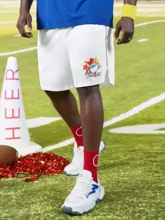 SHEIN Extended sizes hombres shorts con estampado de letra bajo con abertura de cintura con cordón oferta