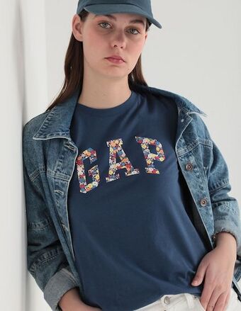 GAP Playera manga corta cuello redondo para mujer oferta