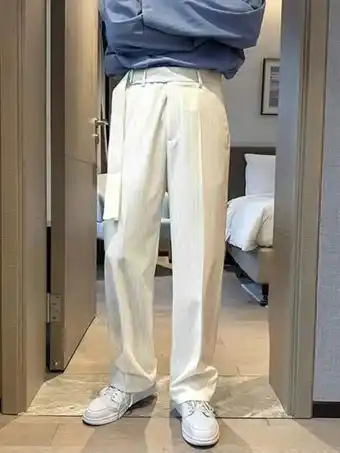 SHEIN Hombres pantalones de traje de rayas verticales con estampado oferta