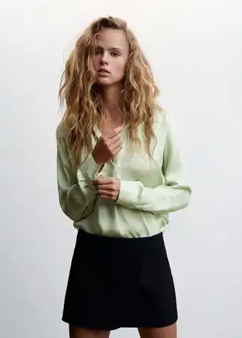 Mango Blusa satinada cuello mao oferta