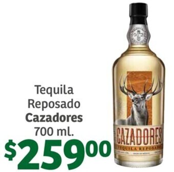 Soriana Súper Cazadores  Tequila Reposado 700 ml. oferta