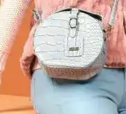 HEB Bolsa ovalada o mini cuadrada chica blvd collection oferta