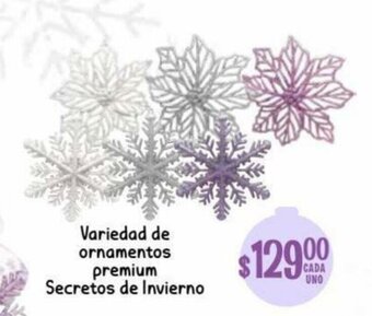 Soriana Híper Variedad de Ornamentos Premium Secretos de Invierno oferta