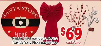 Soriana Híper Pie de Árbol Navideño, Moño Navideño y Picks Navideños oferta