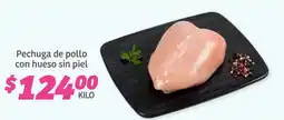Soriana Híper Pechuga de pollo con hueso sin piel oferta